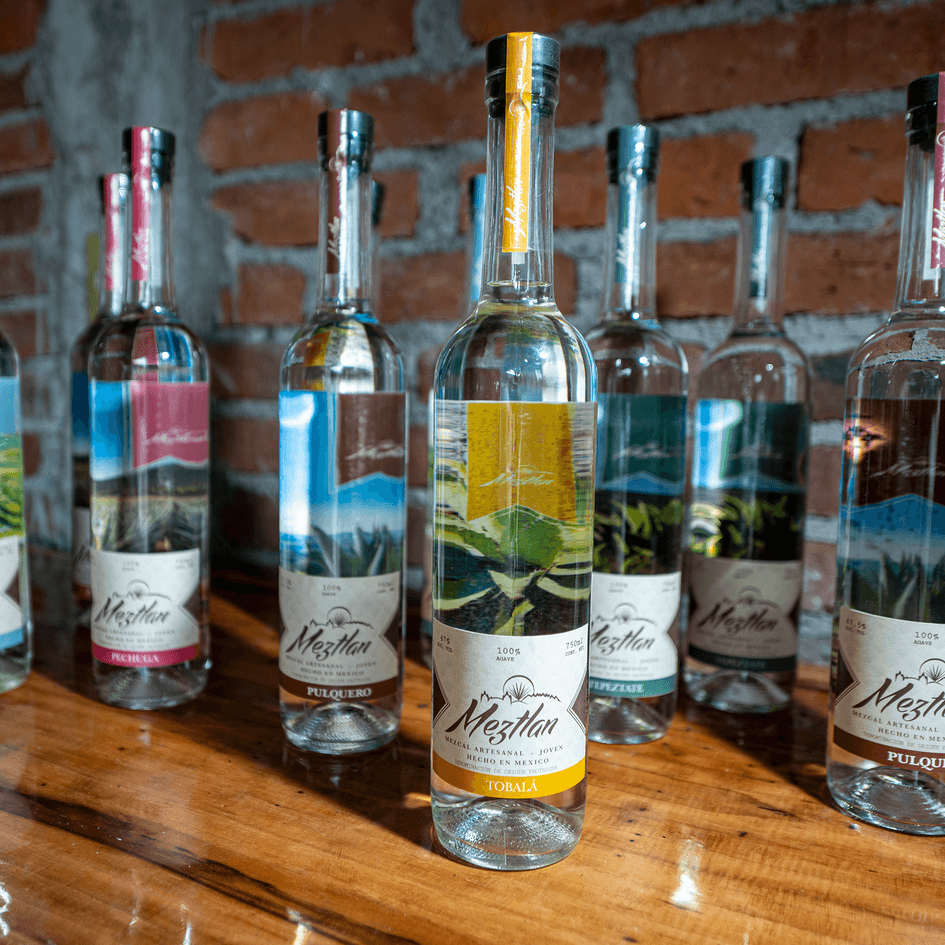 Mezcal Meztlán Tobalá